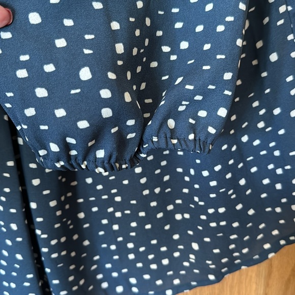 Collective Concepts blouse. Dusty navy blue with cream pattern. - Picture 3 of 8